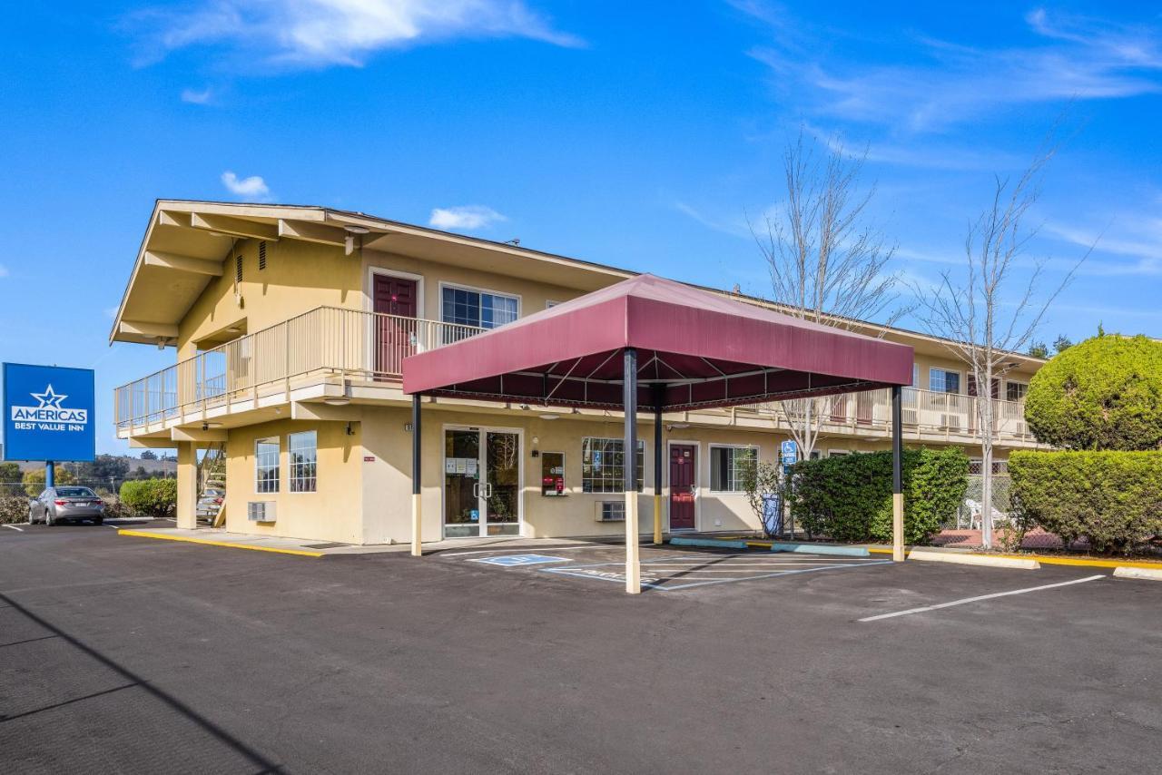 Americas Best Value Inn - Petaluma Exteriér fotografie